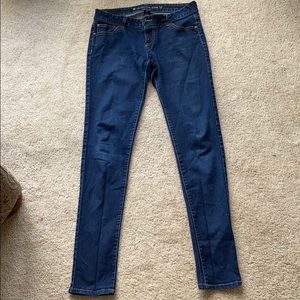 Low waist dark wash jeans size 11 long